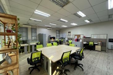 Kempas Utama Industrial Park