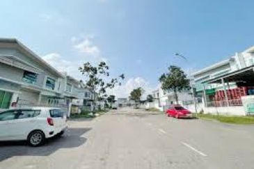 Kempas Utama Industrial Park