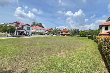 Indah Villa, Permas Jaya Bungalow Residential Lands For Sale