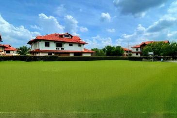 Indah Villa, Permas Jaya Bungalow Residential Lands For Sale