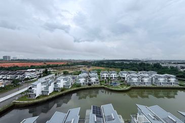 D'Lagoon, Taman Seri Austin