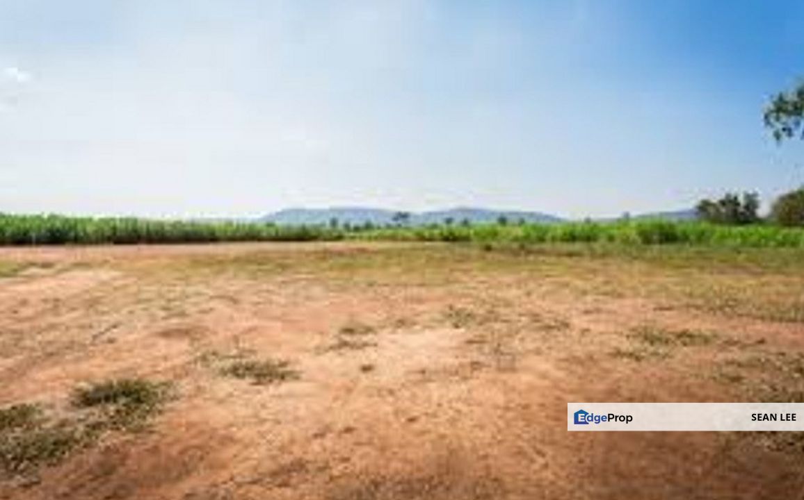 Taman Gunung Emas@Ulu Tiram Corner Residential Land For Sale 金山岭角头住宅地出售, Johor, Ulu Tiram