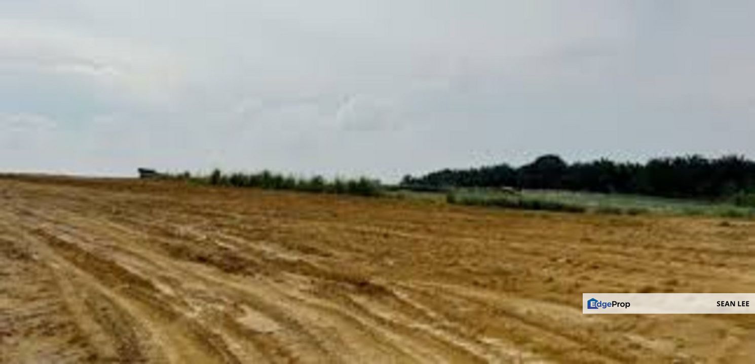 Taman Gunung Emas@Ulu Tiram Corner Residential Land For Sale 金山岭角头住宅地出售, Johor, Ulu Tiram