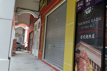 Taman Mount Austin Commercial