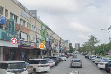 Taman Mount Austin Commercial