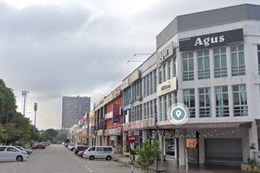 Taman Mount Austin Commercial