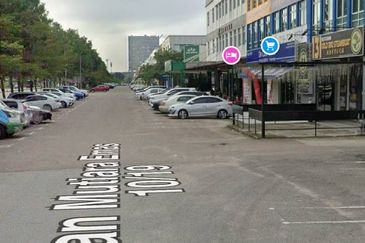 Taman Mount Austin Commercial