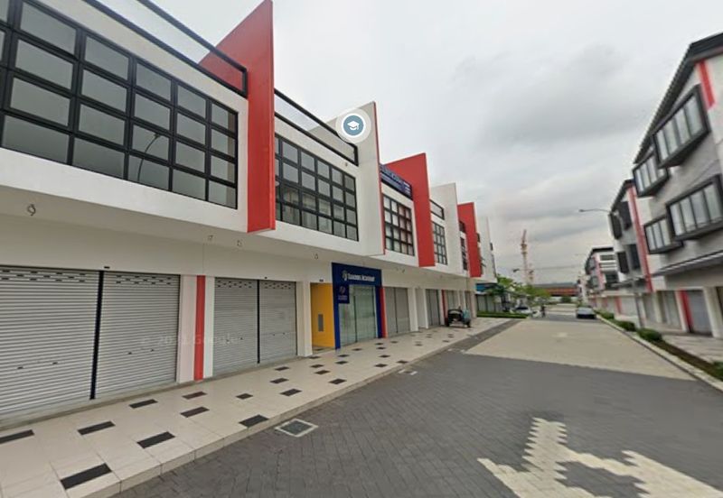 Tanjung Kupang Medium Industrial Land For Sale 优质中型工业地出售