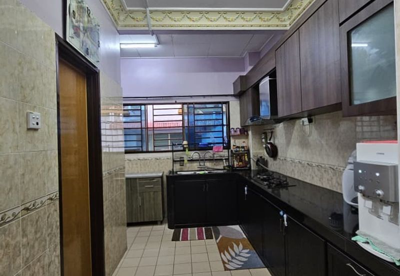 Taman Desa Cemerlang