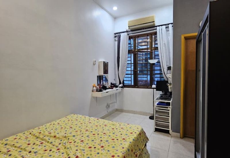 Taman Desa Cemerlang