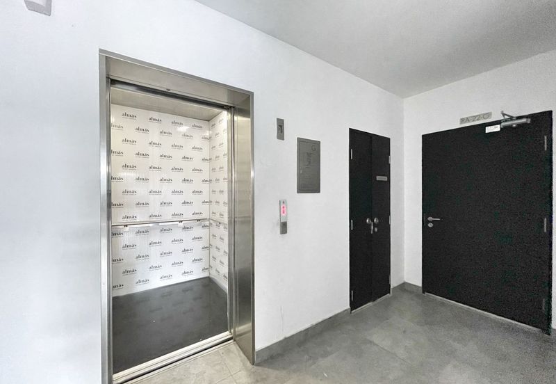 Almas Suites Commercial @ Puteri Harbour