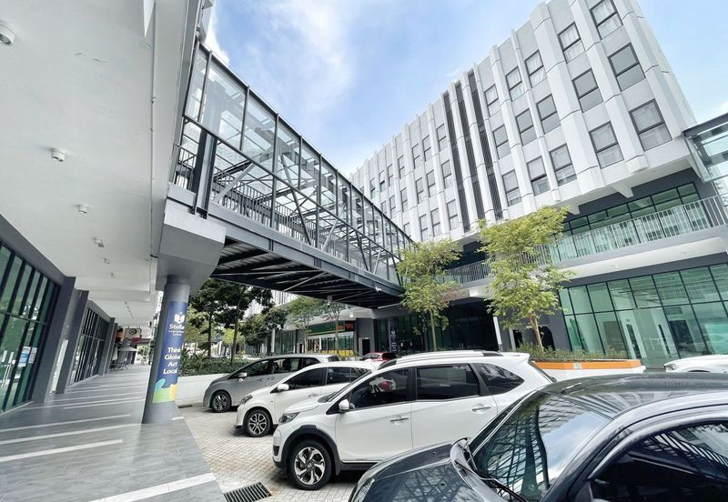 Almas Suites Commercial @ Puteri Harbour