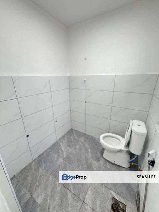 Taman Rinting Single Storey End Lot For Sale, Johor, Masai