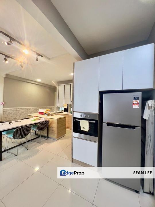 D Lagoon Seri Austin Apartment For Sale 御景园公寓出售, Johor, Johor Bahru