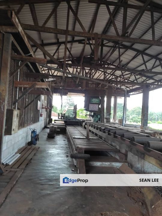 Mersing Industrial Land with Factory for Sale 丰盛港工业地连厂房出售, Johor, Mersing