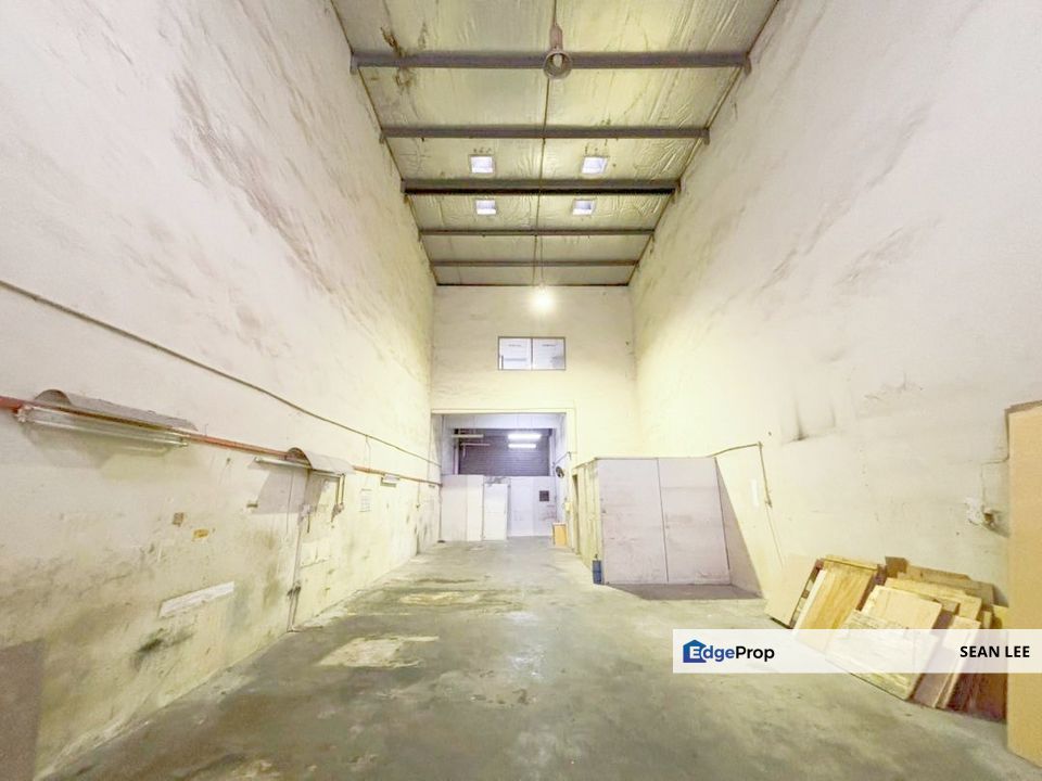 Taman Mount Austin 1.5 Storey Terrace Factory For Rent 1.5层排屋式工厂出租, Johor, Johor Bahru