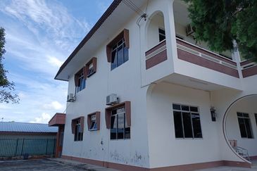 Taman Bunga Raya, Ulu Tiram