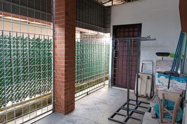 Taman Bunga Raya, Ulu Tiram