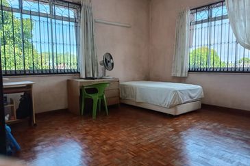 Taman Bunga Raya, Ulu Tiram