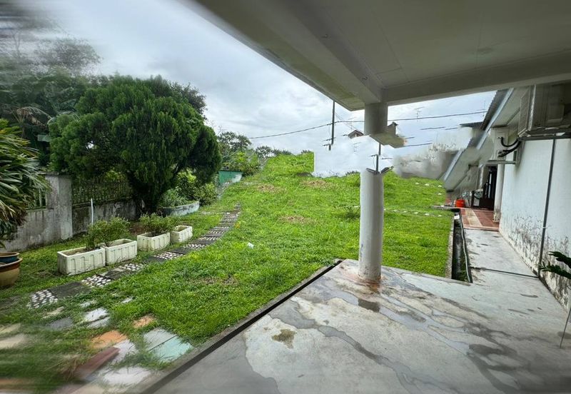 Jalan Mutiara Emas 2/32