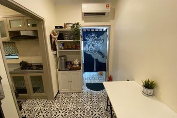 Taman Laguna Heights