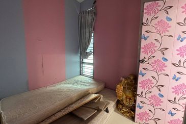 Seri Austin Luxury Apartment