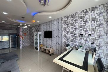 Seri Austin Luxury Apartment