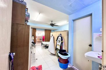 Gelang Patah@Double Storey Medium Endlot For Sale