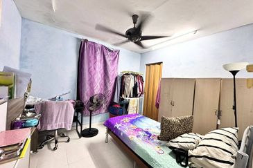 Gelang Patah@Double Storey Medium Endlot For Sale