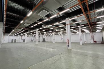 Gelang Patah 2 acre Adjoining Factory For Rent