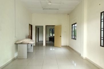 Taman Nong Chik Heights