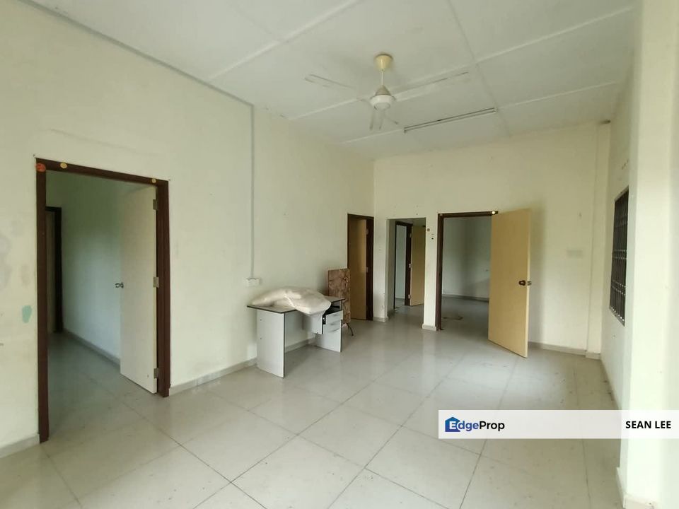 Taman Nong Chik Bungalow FOR SALE, Johor, Johor Bahru