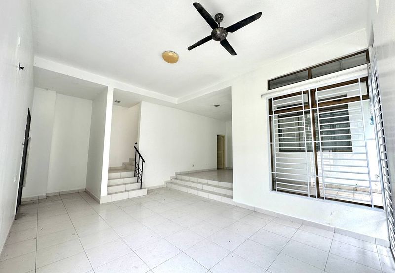 Setia Tropika 2 Storey Cluster House For Sale