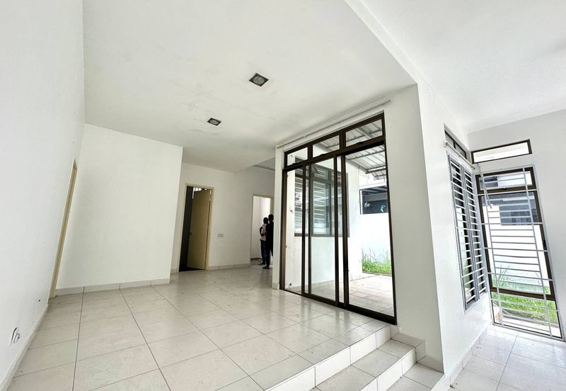 Setia Tropika 2 Storey Cluster House For Sale