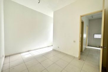 Setia Tropika 2 Storey Cluster House For Sale