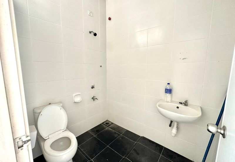 Setia Tropika 2 Storey Cluster House For Sale