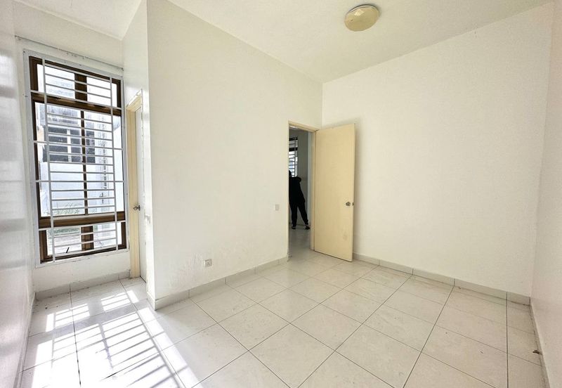 Setia Tropika 2 Storey Cluster House For Sale