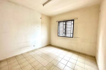 Prima Regency (Abbey Court)