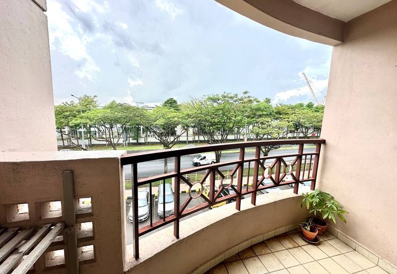 Prima Regency (Abbey Court)