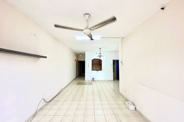 Prima Regency (Abbey Court)