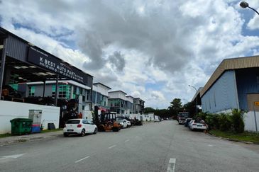 Kempas Utama Industrial Park