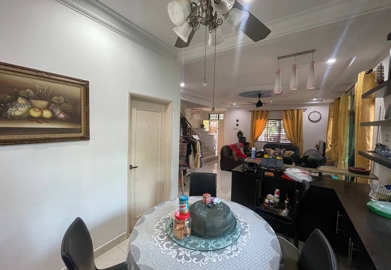 Taman Austin Perdana