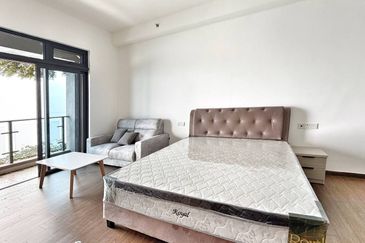 Carnelian Tower Forest City