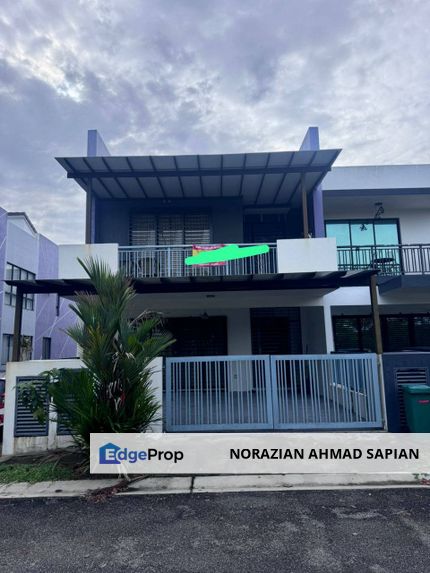 The Terrece 2 Double Storey For Sale Fully Extended, Selangor, Bangi