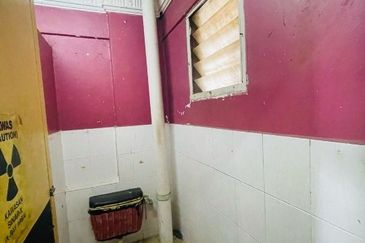 Aman Putra Apartment