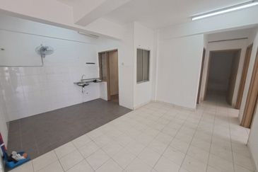 Pangsapuri Saujana Gombak