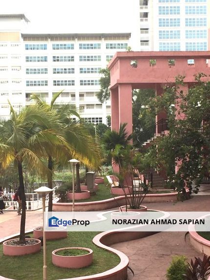 Brunsfield Apartment For Sale Top Floor, Selangor, Shah Alam