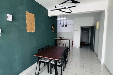 The Residence 1 @ Tiara South