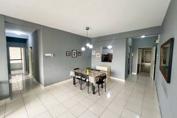 Laman Tasik Condominium