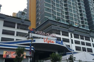Vista Alam Serviced Apartment